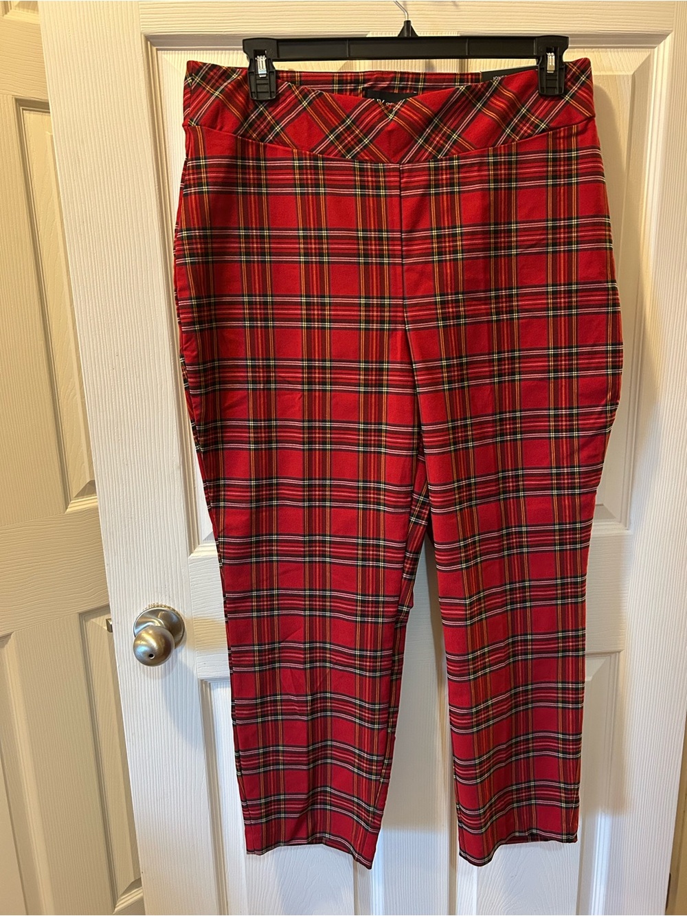 Jones New York 1X Red Plaid Tartan Pants Pull On Slim Leg Stretchy Ankle NWT
